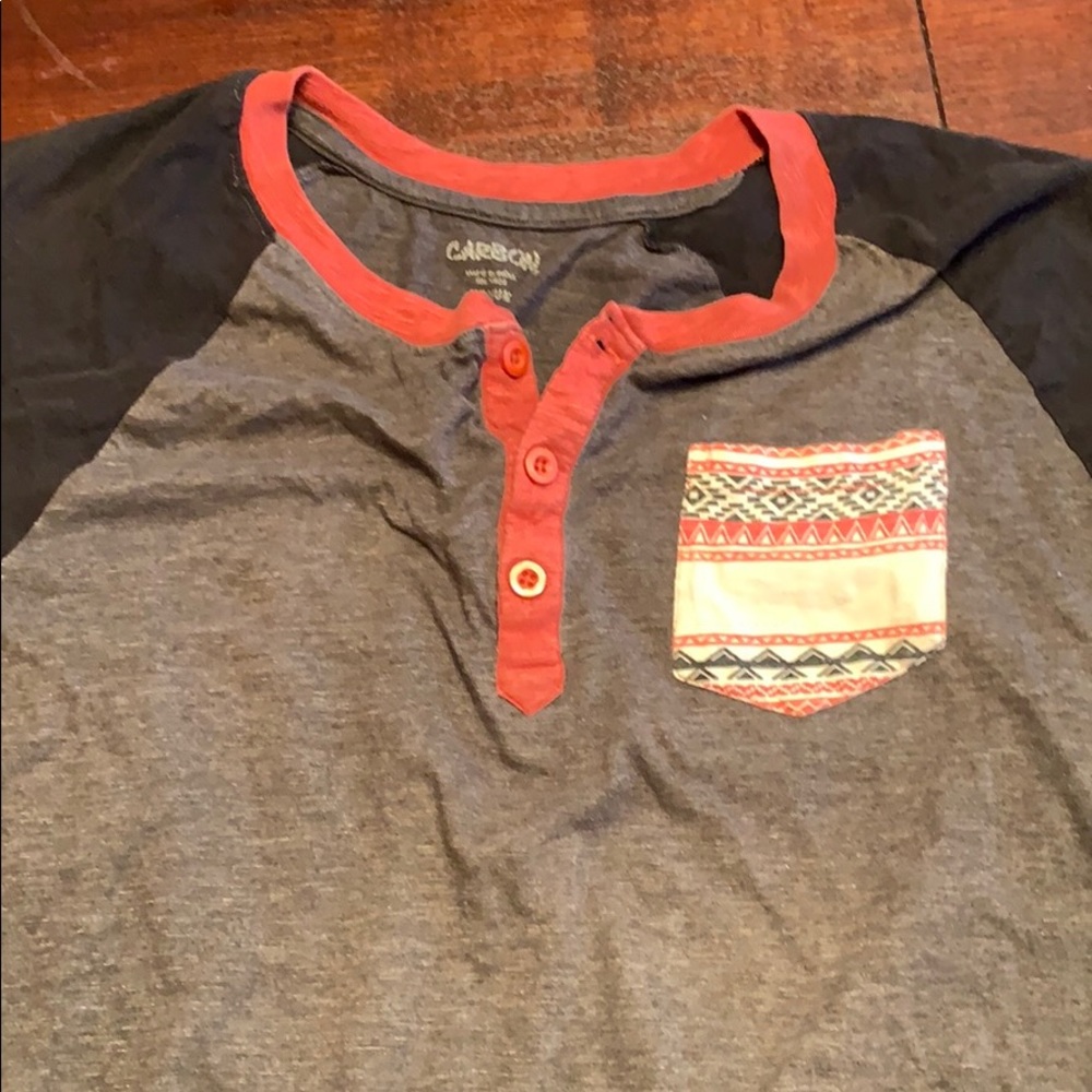 Carbon tee